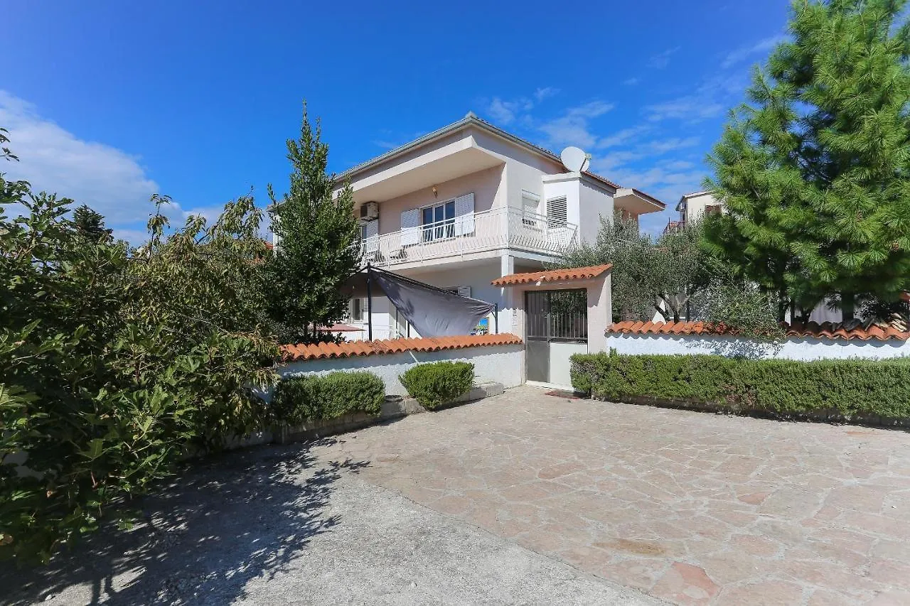 Casa Zorana-Alba Apartments Traù